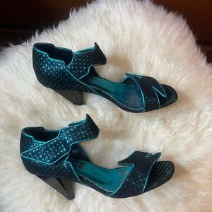 Office London Suede Velcro Strap Black and Teal Women's Heels Size 7